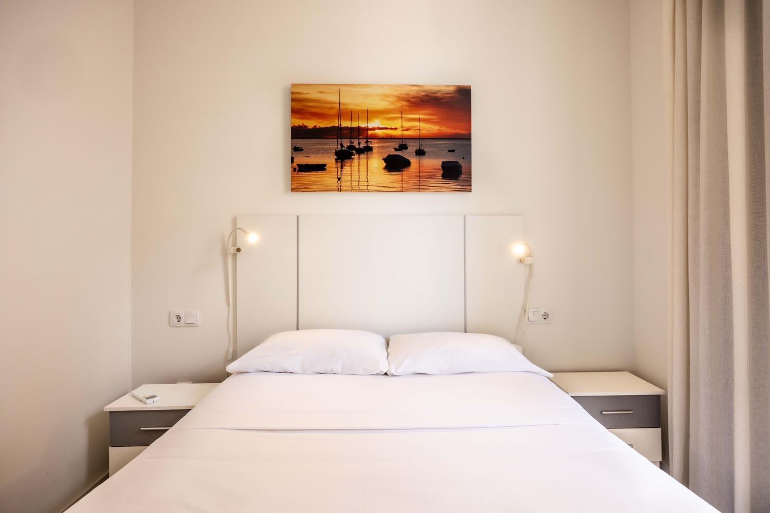 Apartamentos Turisticos Gran Via By Cartagenaspain Exteriör bild